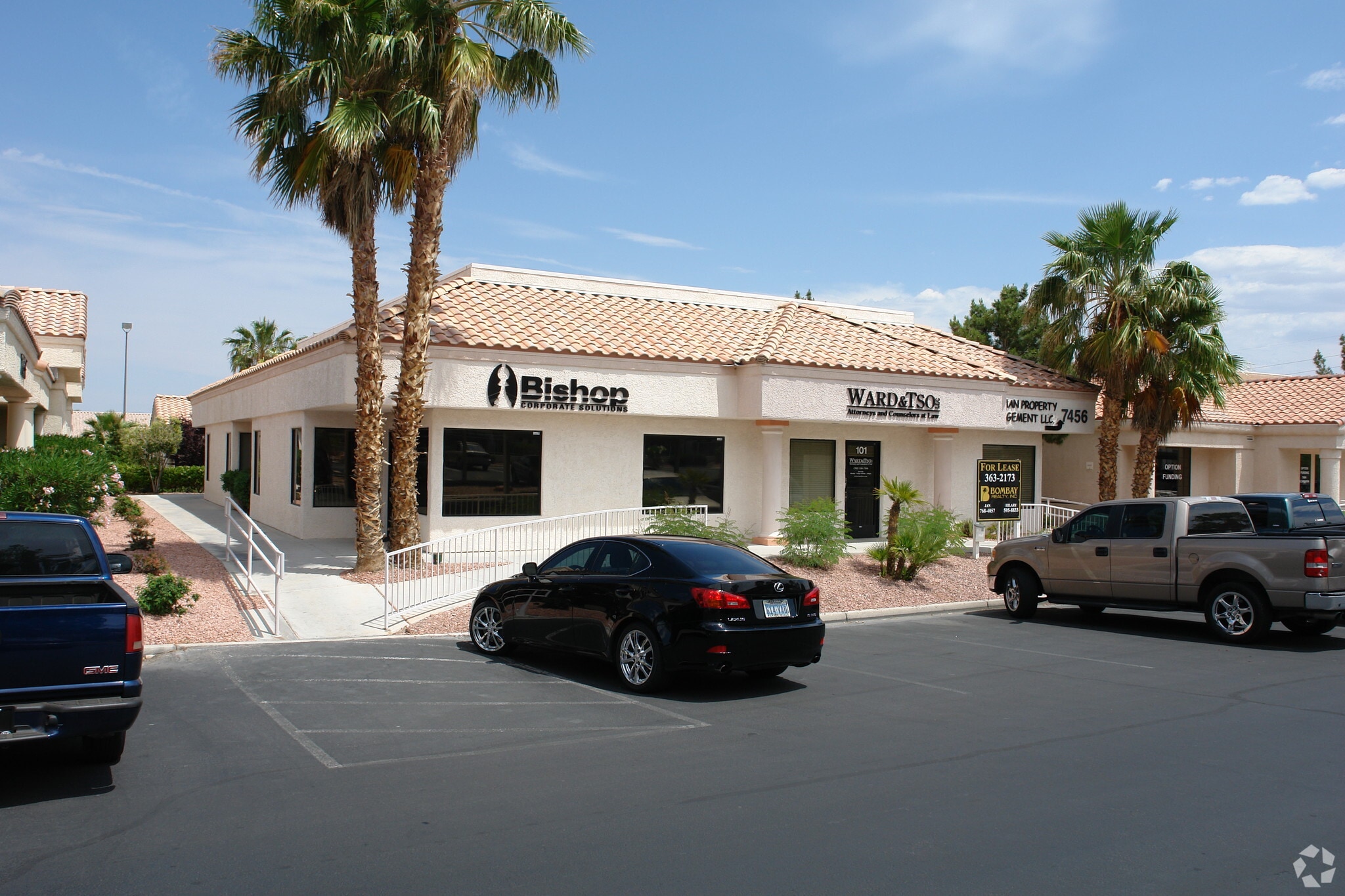 7456 W Sahara Ave, Las Vegas, NV for lease Primary Photo- Image 1 of 6