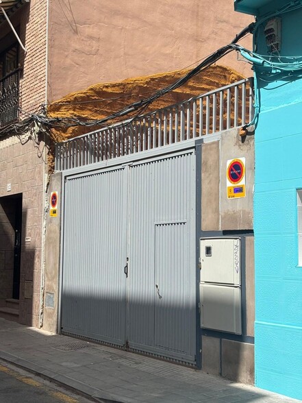 Carrer Pelayo, 10, Alicante, Alicante à vendre - Photo du bâtiment - Image 2 de 7