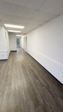 7381 114th Ave, Largo, FL à louer - Vidéo sur l’inscription commerciale