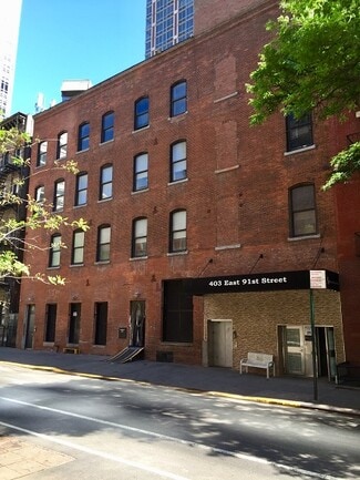 Plus de détails pour 403 E 91st St, New York, NY - Bureau/Médical à louer