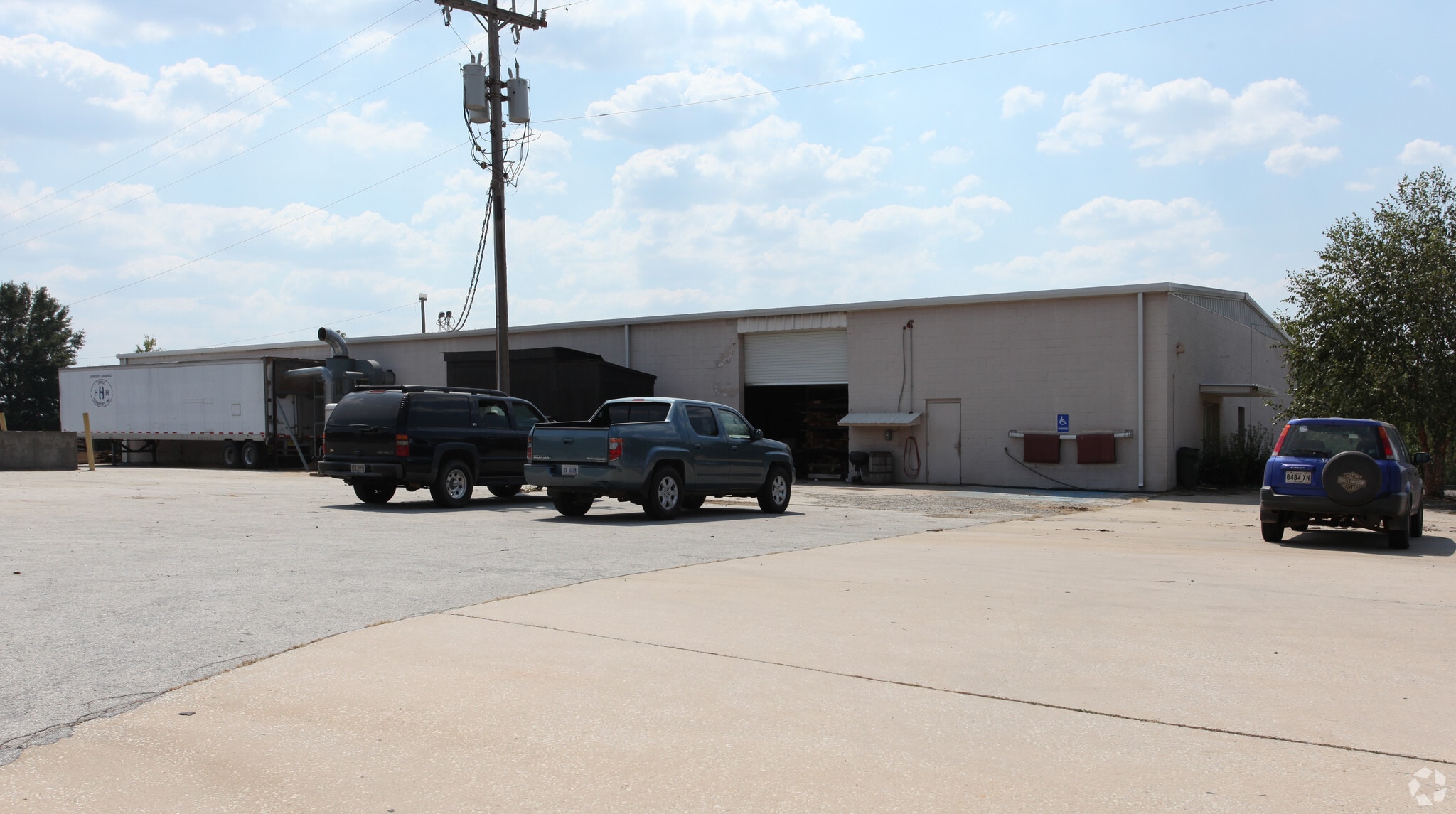 130 Pine Grove Rd, Locust Grove, GA for lease Primary Photo- Image 1 of 8