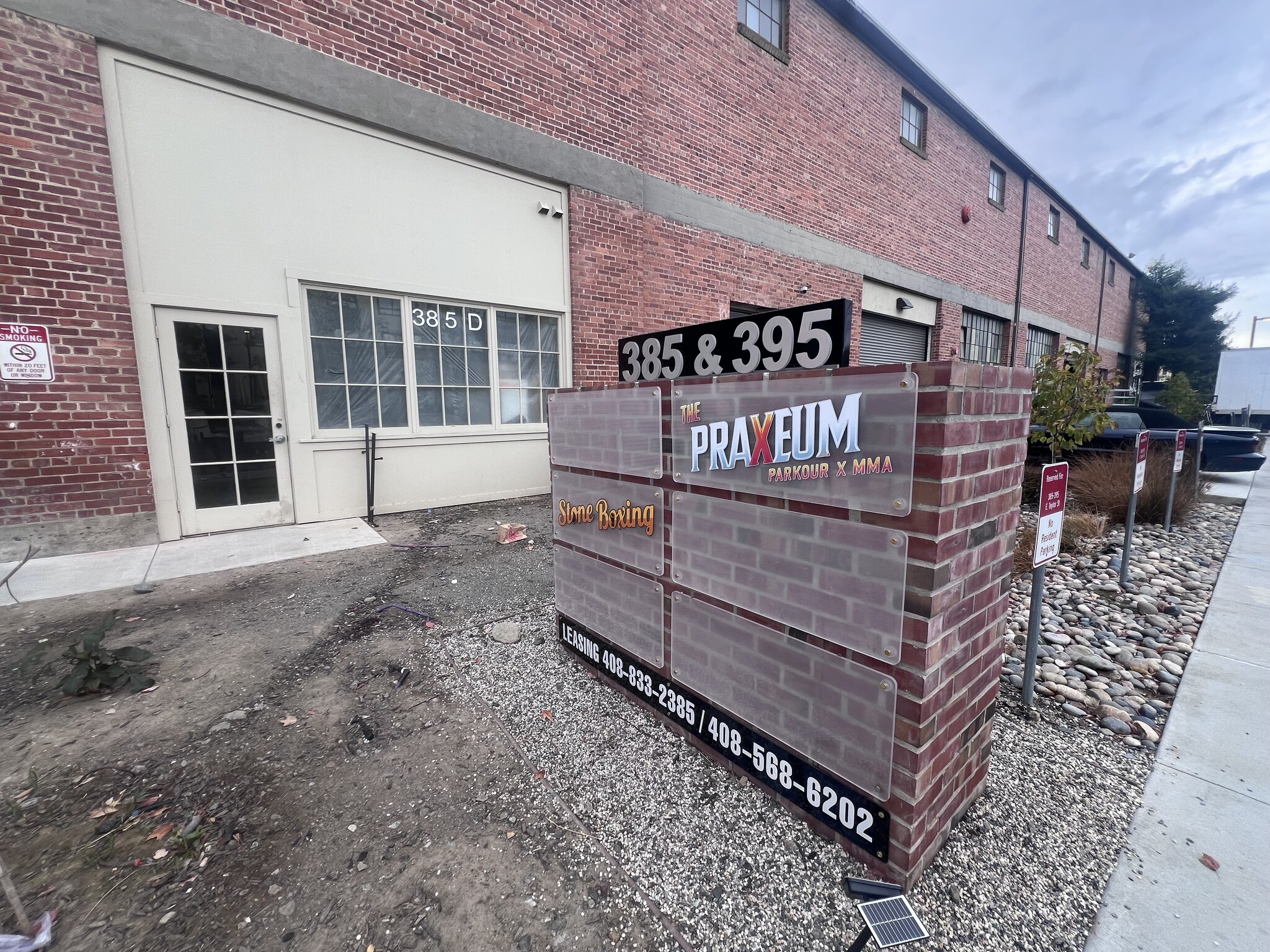 385-395 E Taylor St, San Jose, CA for lease Primary Photo- Image 1 of 9