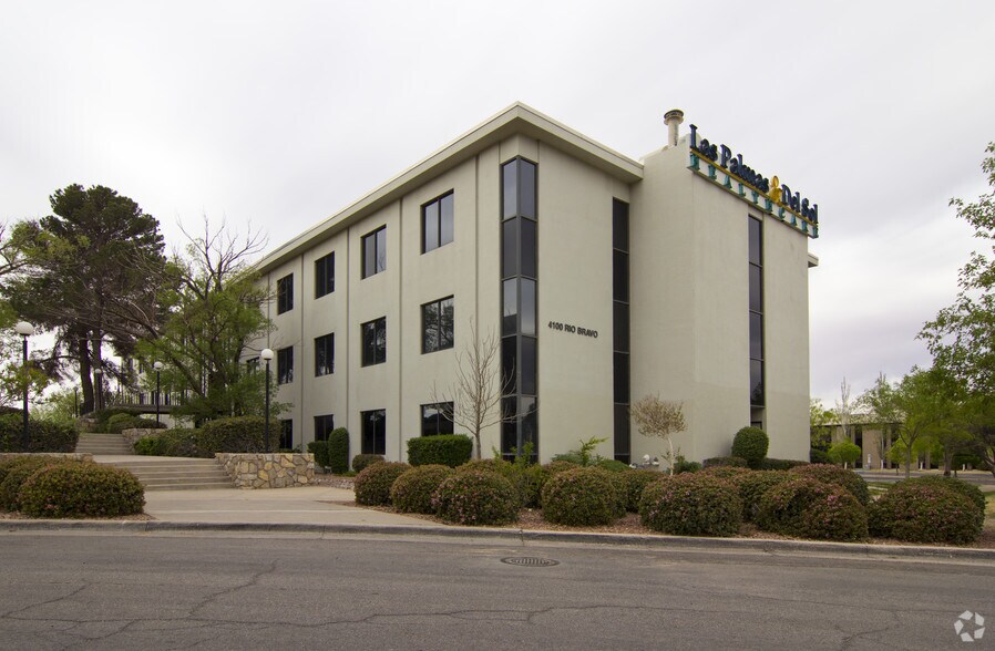 4100 Rio Bravo Dr, El Paso, TX à louer - Photo principale - Image 1 de 8