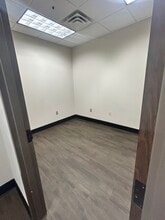 14001 McAuley Blvd, Oklahoma City, OK for lease Interior Photo- Image 2 of 3