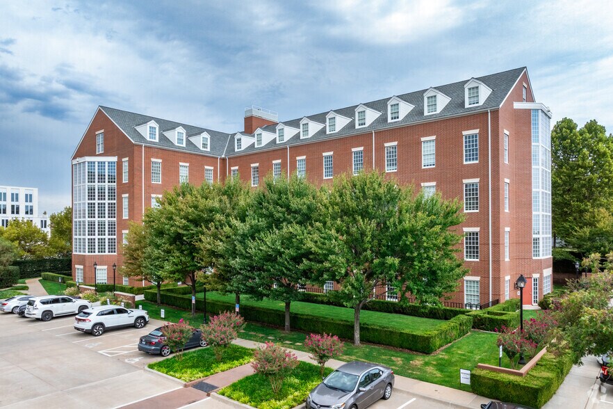 6301 N Classen Blvd, Oklahoma City, OK à vendre - Photo principale - Image 1 de 12