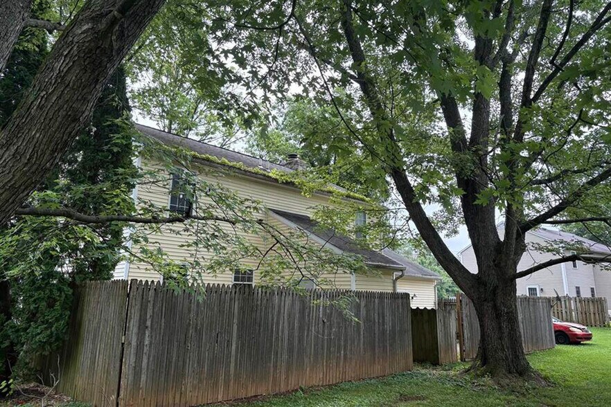 2937 N Mill Ave, Bowling Green, KY à vendre - Photo du bâtiment - Image 3 de 4