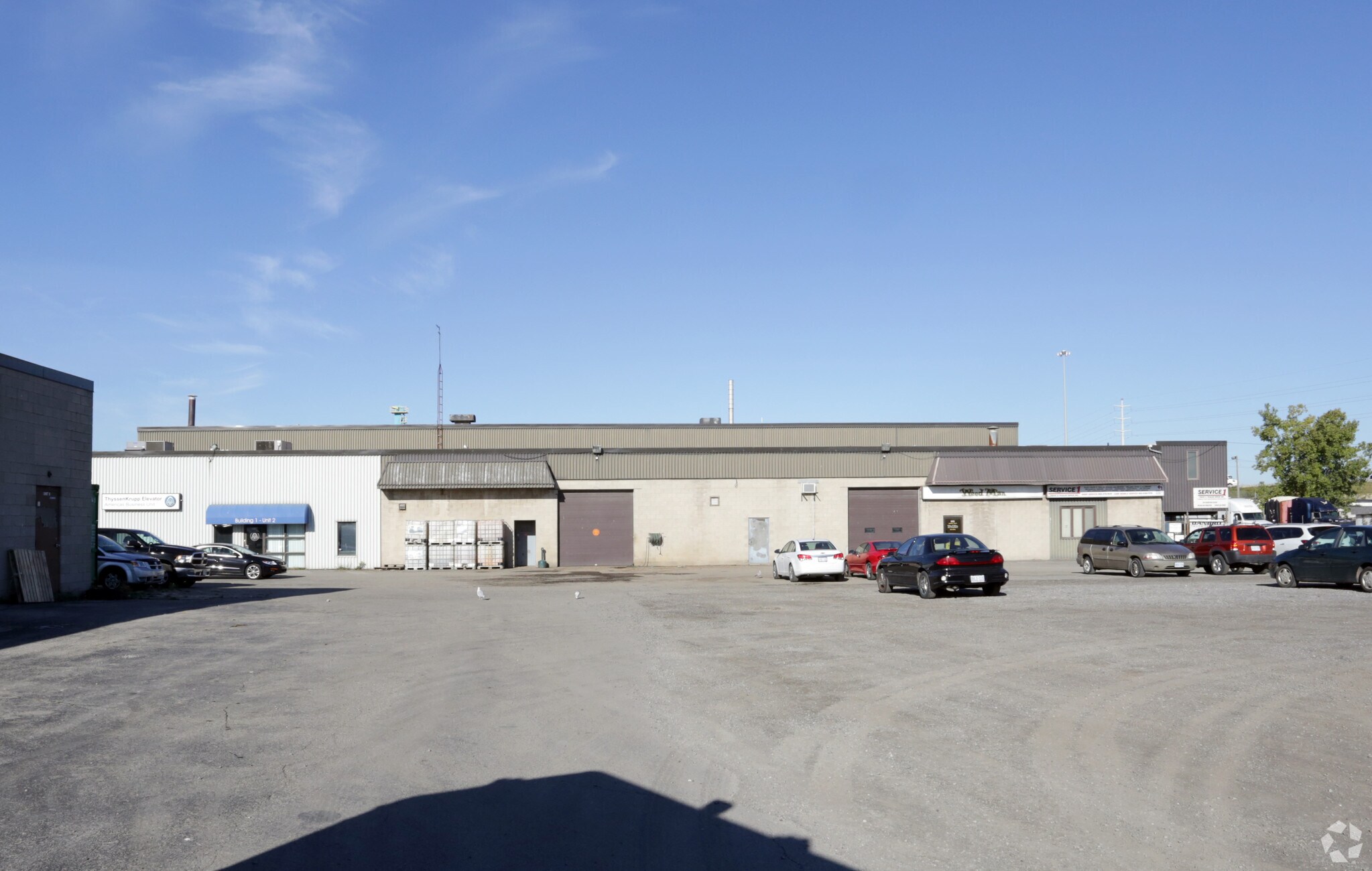 505 Kenora Ave, Hamilton, ON for sale Building Photo- Image 1 of 3