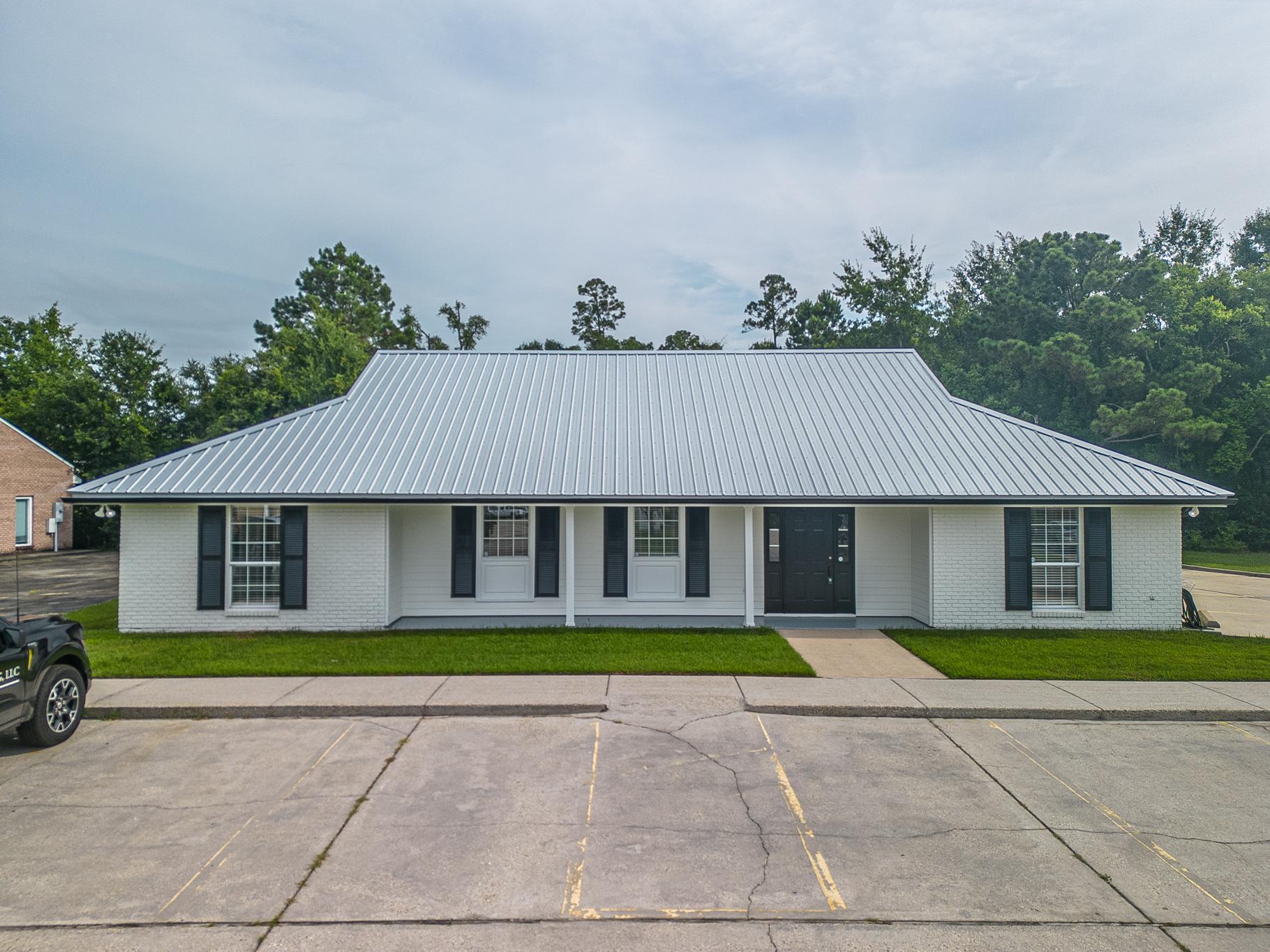 831 Highway 90, Bay Saint Louis, MS à vendre Photo principale- Image 1 de 33