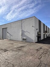 2185-2201 W 2200 S, Salt Lake City, UT à louer Photo du bâtiment- Image 2 de 10