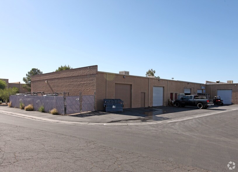 3241 S Richey Ave, Tucson, AZ à vendre - Photo du bâtiment - Image 2 de 2