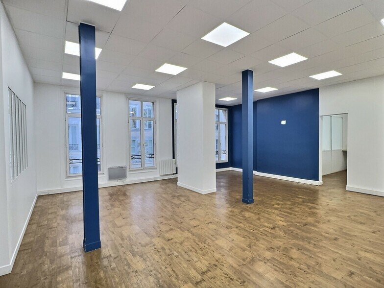 3 Rue Clairaut, Paris for lease - Interior Photo - Image 2 of 12