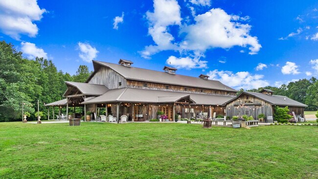 Plus de détails pour 6863 E Highway 80, Russell Springs, KY - Spécialité à vendre