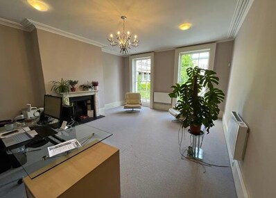 122 Bath Rd, Cheltenham à louer - Photo intérieure - Image 3 de 3