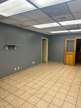 825 E Southmore Ave, Pasadena, TX for lease Interior Photo- Image 2 of 4