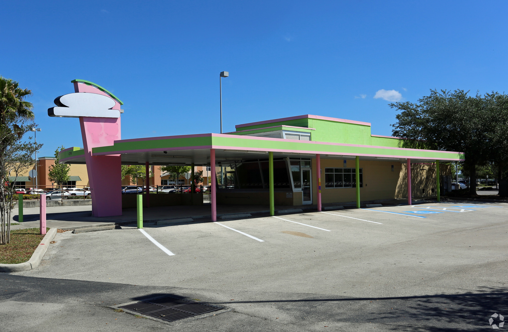 4799 W Irlo Bronson Memorial Hwy, Kissimmee, FL for lease Primary Photo- Image 1 of 5