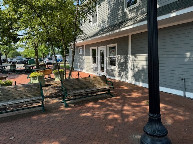 26-28 Main St, Kings Park, NY for lease - Building Photo - Image 2 of 6