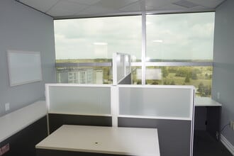 5500 N Service Rd, Burlington, ON à louer Photo intérieure- Image 1 de 11