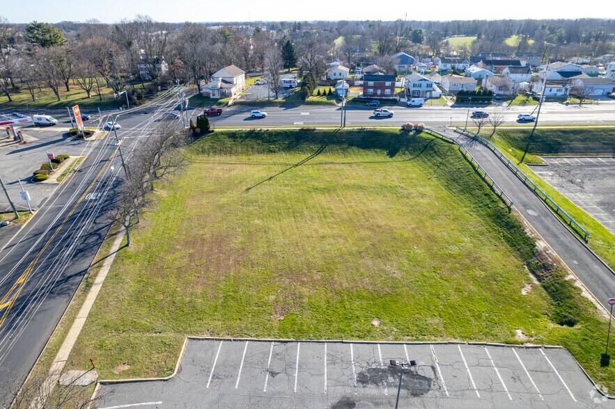 2506 Knights Rd, Bensalem, PA for lease - Building Photo - Image 2 of 2