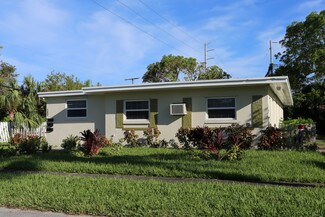 More details for 182 W 34th St, West Palm Beach, FL - Multifamily for Sale
