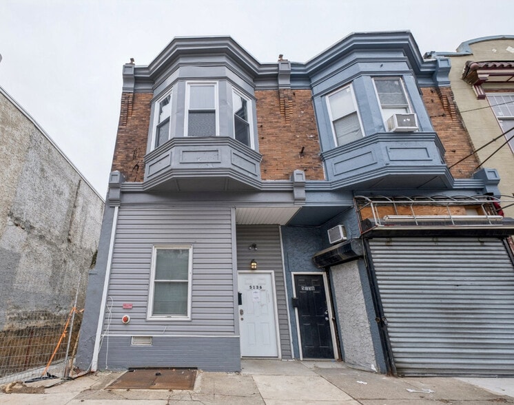 5136 Walnut St, Philadelphia, PA for sale - Primary Photo - Image 1 of 10