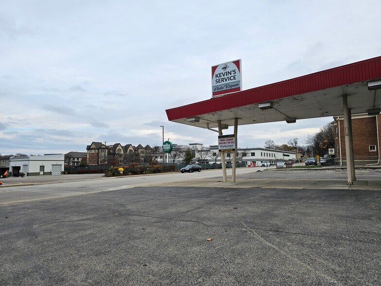 201 S 2nd St, St Charles, IL à vendre - Autre - Image 3 de 15