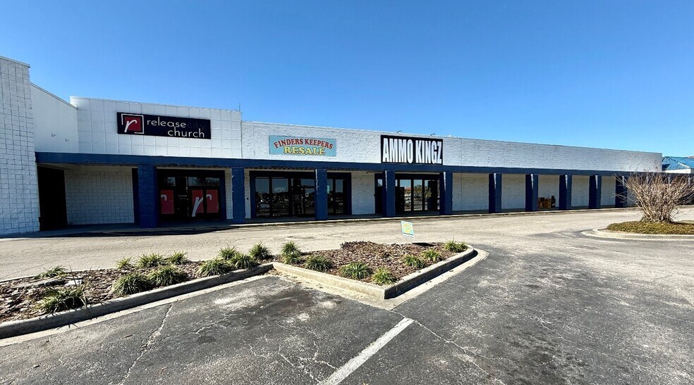 2202 N Young Blvd, Chiefland, FL à vendre - Photo du bâtiment - Image 3 de 6