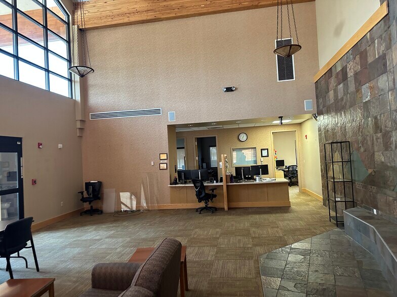 2596 F Rd, Grand Junction, CO à vendre - Photo du bâtiment - Image 3 de 3