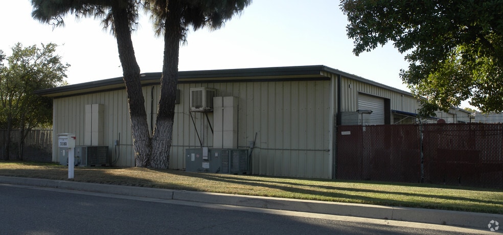 3180 Giannini Rd, Atwater, CA for sale - Building Photo - Image 2 of 2