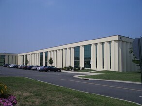 67-71 Veronica Ave, Somerset, NJ for lease Interior Photo- Image 2 of 2