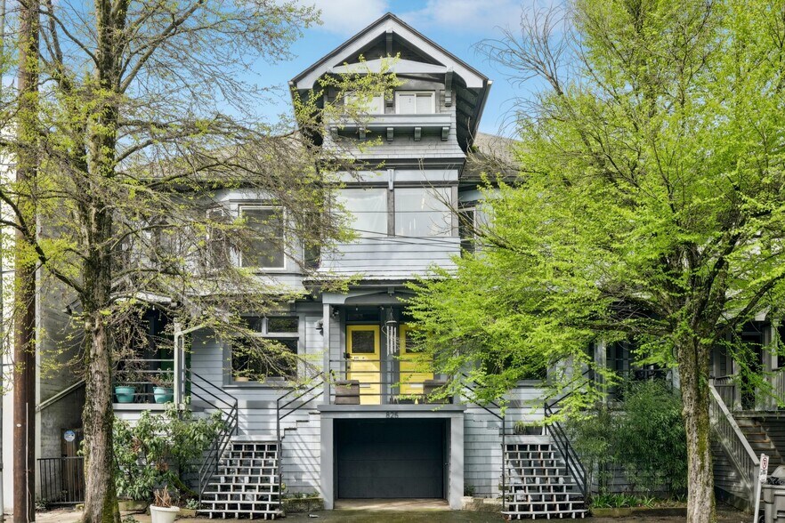 821-829 NW 16th Ave, Portland, OR for sale - Building Photo - Image 1 of 59