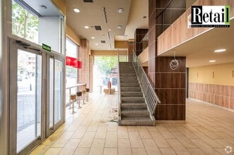 Retail in Madrid, Madrid for lease Interior Photo- Image 2 of 7