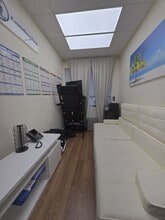 128-132 Brighton Beach Ave, Brooklyn, NY for lease Interior Photo- Image 2 of 2