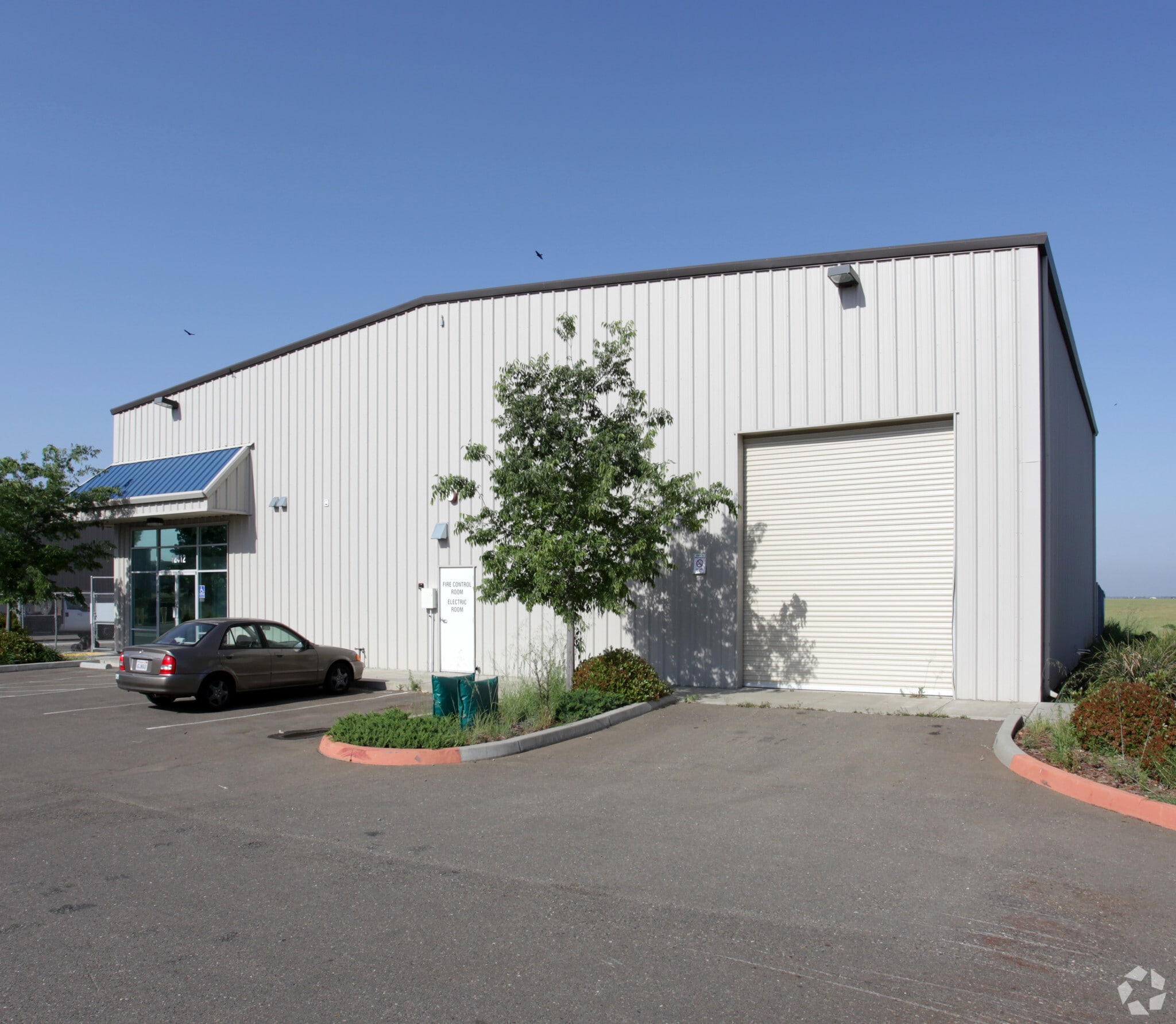 12412 Gold Flake Ct, Rancho Cordova, CA for lease Primary Photo- Image 1 of 3