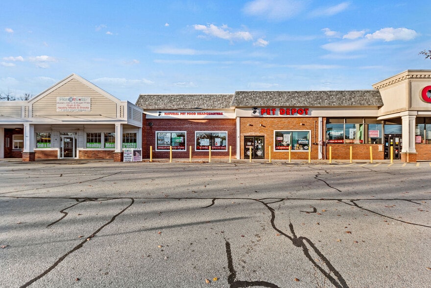 2 Sarahs Way, Fairhaven, MA for lease - Building Photo - Image 3 of 12