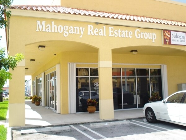 18710 SW 107th Ave, Miami, FL for sale Building Photo- Image 1 of 1