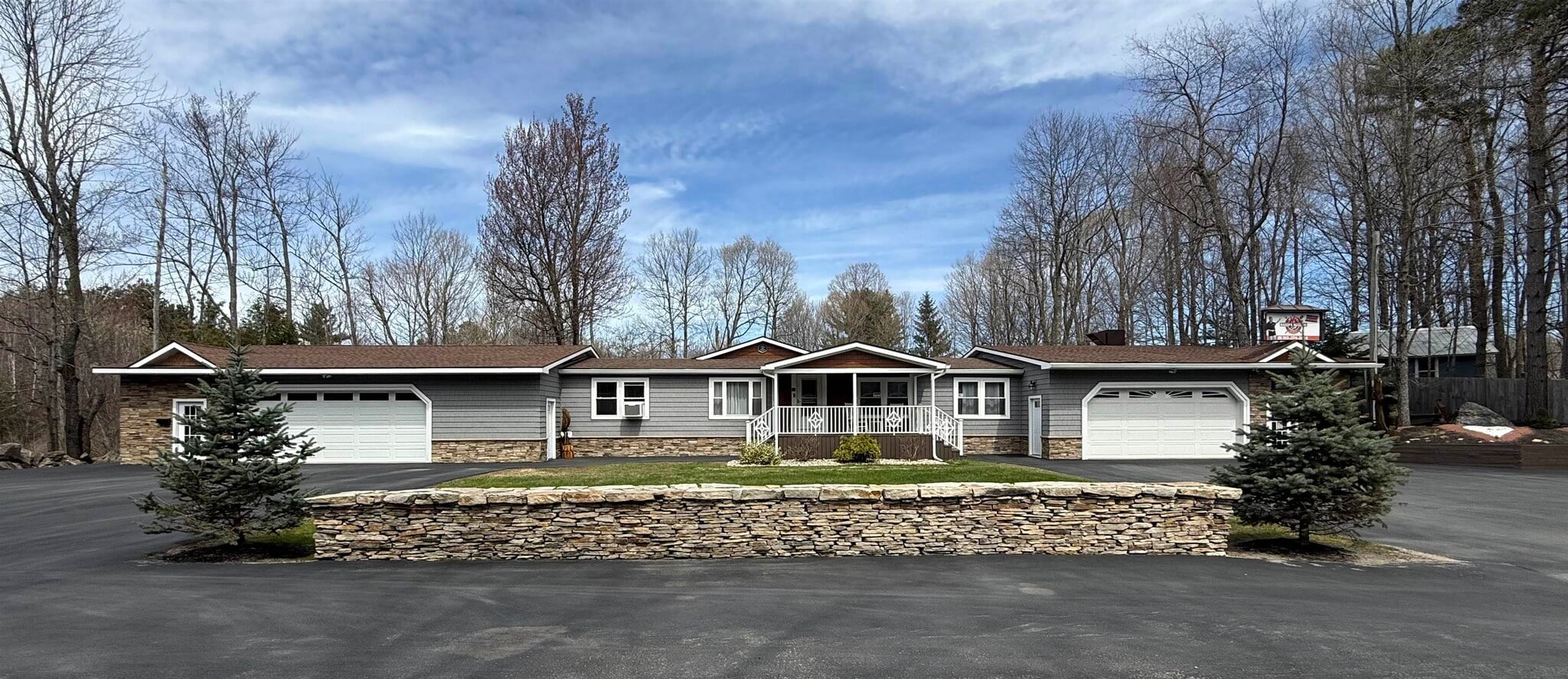 18 Mckabe Rd, Colton, NY for sale Primary Photo- Image 1 of 29