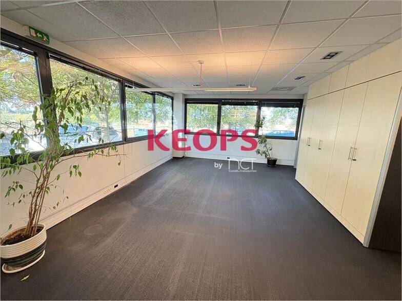 Bureau dans Quint-Fonsegrives à louer - Photo intérieure - Image 3 de 10