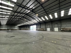 Woodyard Ln, Derby for lease Interior Photo- Image 2 of 5