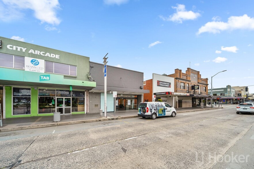 73 Monaro Ave, Kingsgrove for sale - Building Photo - Image 3 of 32