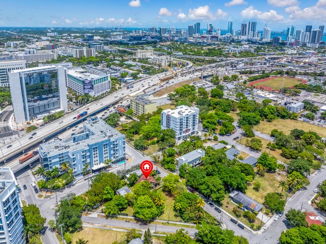 1234 NW 9th Ave, Miami, FL à vendre - Photo du bâtiment - Image 2 de 3