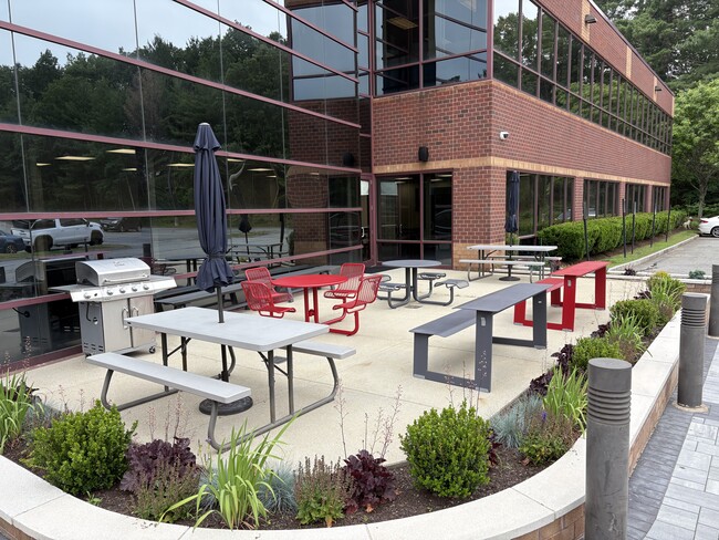 More details for 201 Riverneck Rd, Chelmsford, MA - Office for Lease