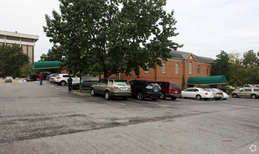 1900 Patterson St, Nashville, TN à louer - Photo principale - Image 1 de 8