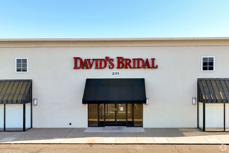 3109-3111 Stevens Creek Blvd, San Jose, CA à vendre - Photo principale - Image 1 de 9