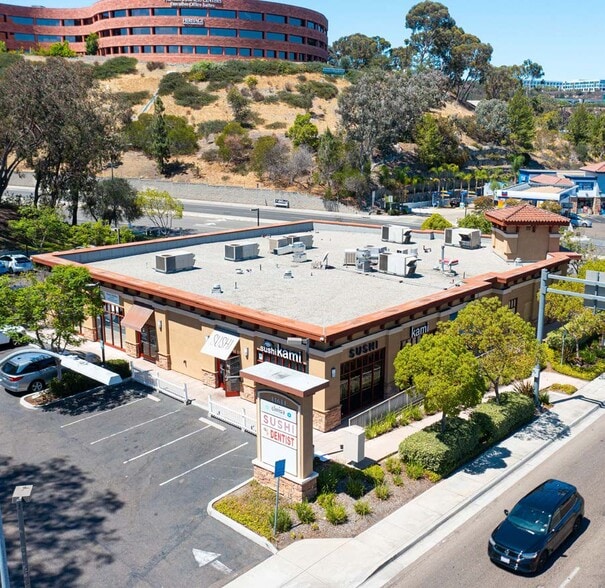 11611 Rancho Bernardo Rd, San Diego, CA à louer - Photo du bâtiment - Image 2 de 5