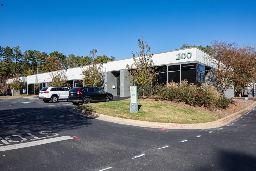 3000 Northwoods Pky, Norcross, GA for lease - Building Photo - Image 3 of 23