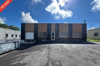 Plus de détails pour 6800 Newbrook Ave, East Syracuse, NY - Local d'activités à louer