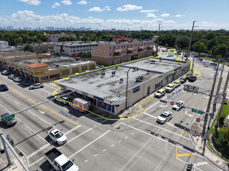 100 Hialeah Dr, Hialeah, FL à louer - Photo du bâtiment - Image 2 de 16