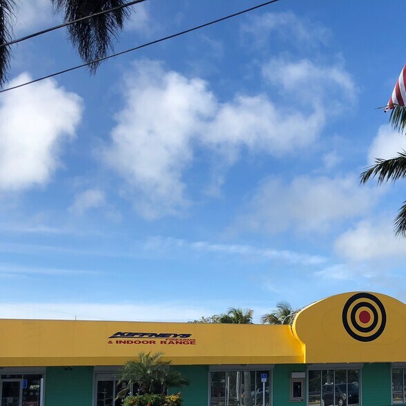 105910 Overseas Hwy, Key Largo, FL à louer - Photo du bâtiment - Image 3 de 6