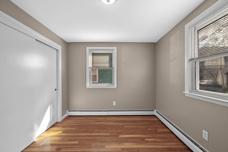 1 Prince St, Salem, MA à vendre - Photo du bâtiment - Image 2 de 7