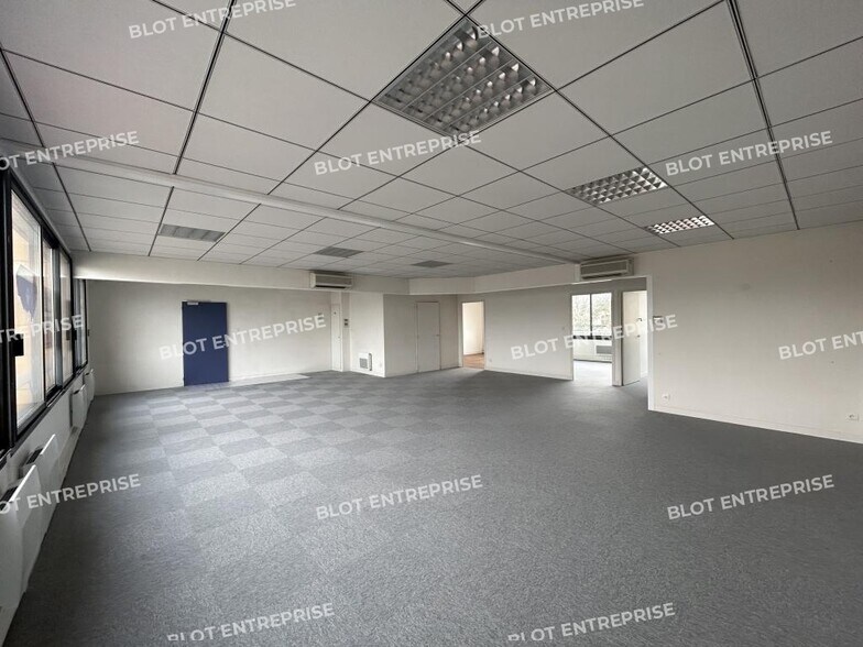4 Rue Du Wattman, Orvault à louer - Photo du bâtiment - Image 3 de 17